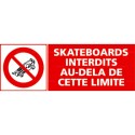 https://www.4mepro.com/26519-medium_default/panneau-skateboards-interdits-au-dela-de-cette-limite.jpg