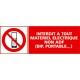 Panneau rectangulaire Interdit à tout matériel électrique non ADF (bip, portable)