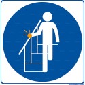 https://www.4mepro.com/27322-medium_default/panneau-rond-se-tenir-a-la-rampe-escalier.jpg