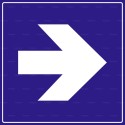 https://www.4mepro.com/27476-medium_default/panneau-carre-fleche-vers-la-droite.jpg