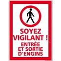 https://www.4mepro.com/27854-medium_default/panneau-rectangulaire-vertical-entree-et-sortie-engins-soyez-vigilants.jpg