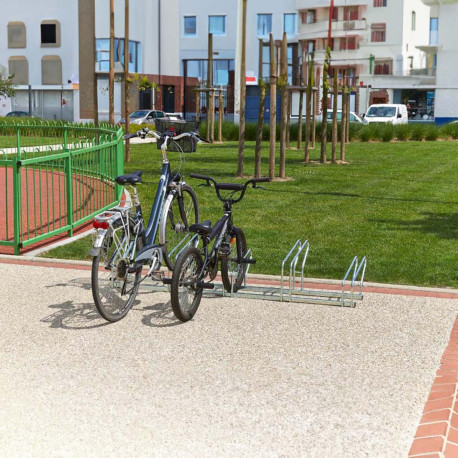 Range 5 vélos côte à côte