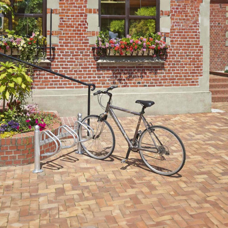 Râtelier New York galvanisé 3 vélos